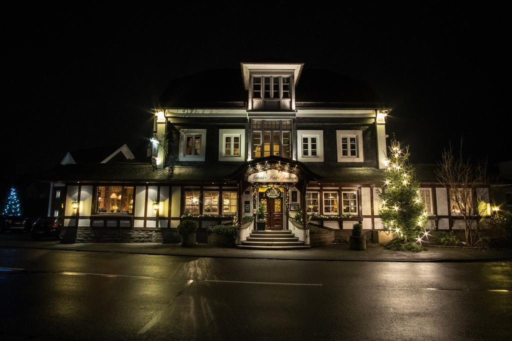Lahntalhotel Feudingen Бад-Ласфе Экстерьер фото