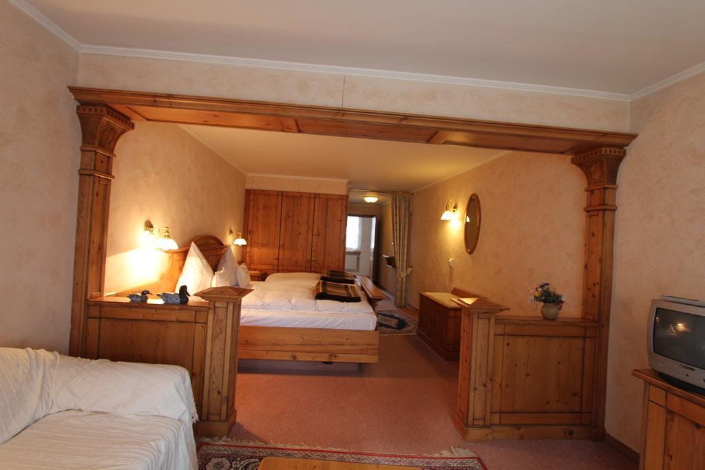 Lahntalhotel Feudingen Бад-Ласфе Экстерьер фото